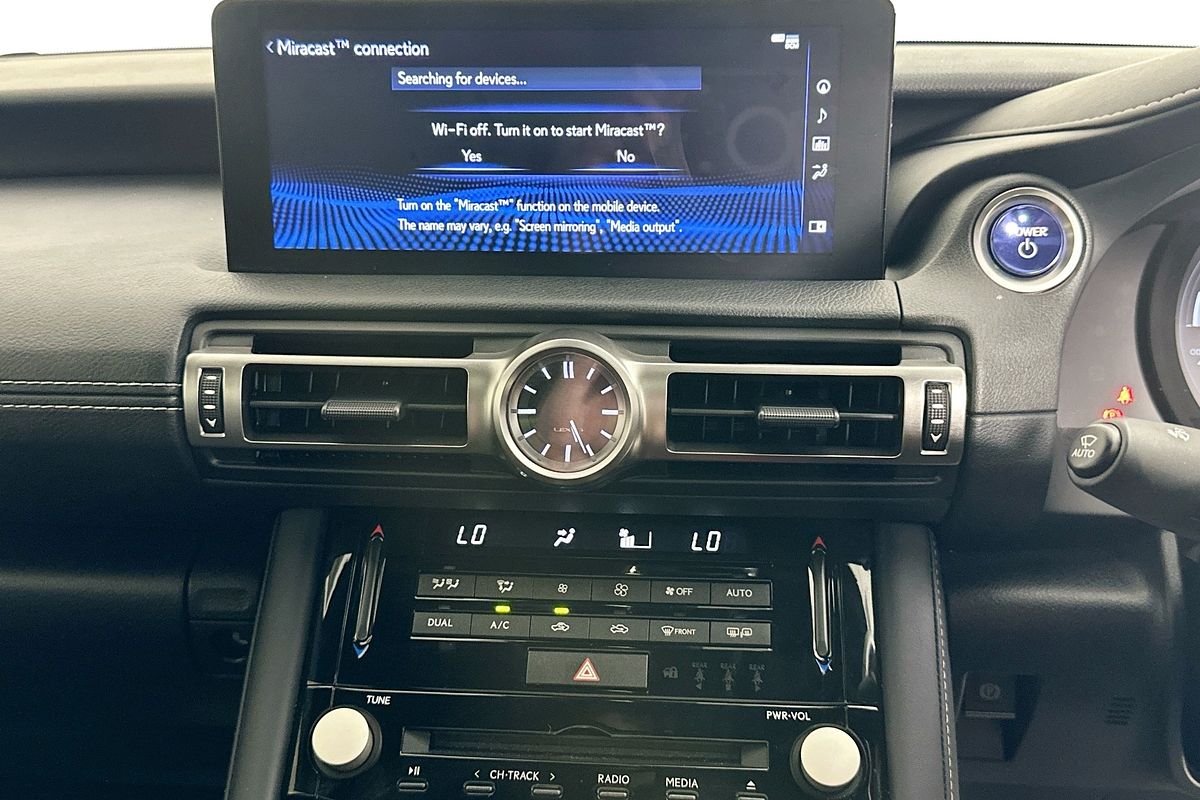 2021 Lexus IS300h F SPORT HYBRID AVE30R FACELIFT BMC