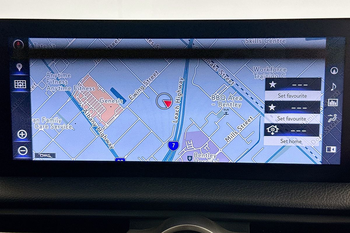 2021 Lexus IS300h F SPORT HYBRID AVE30R FACELIFT BMC