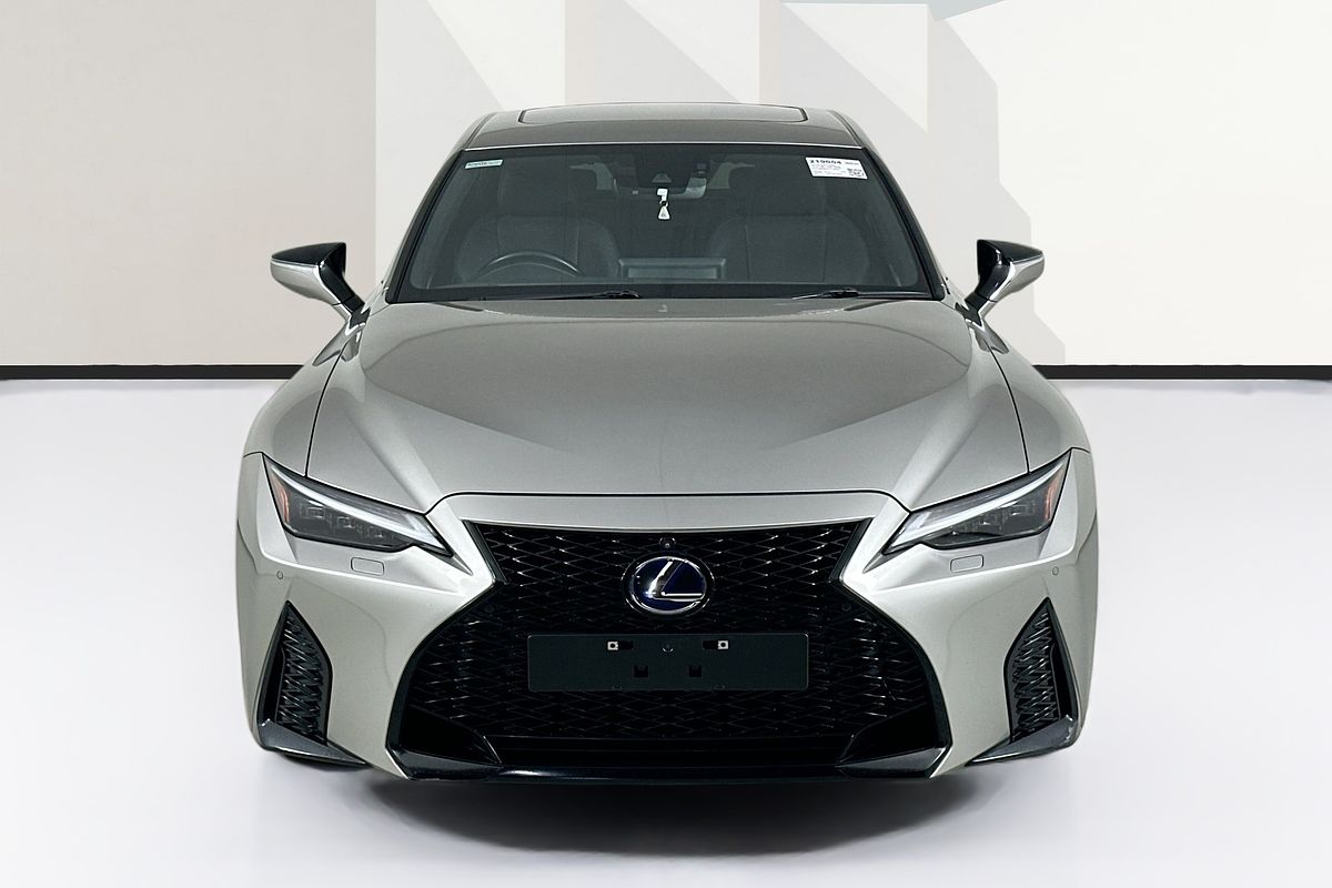 2021 Lexus IS300h F SPORT HYBRID AVE30R FACELIFT BMC