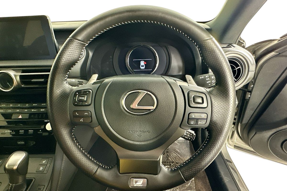 2021 Lexus IS300h F SPORT HYBRID AVE30R FACELIFT BMC