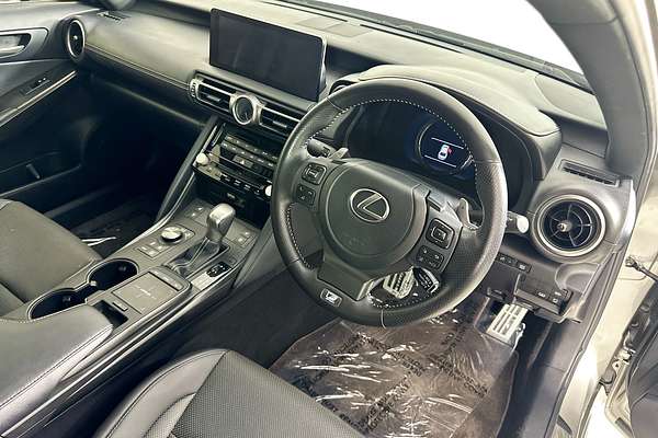 2021 Lexus IS300h F SPORT HYBRID AVE30R FACELIFT BMC