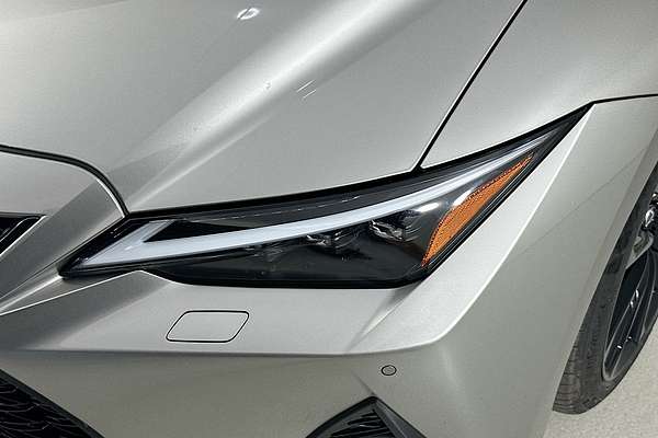 2021 Lexus IS300h F SPORT HYBRID AVE30R FACELIFT BMC