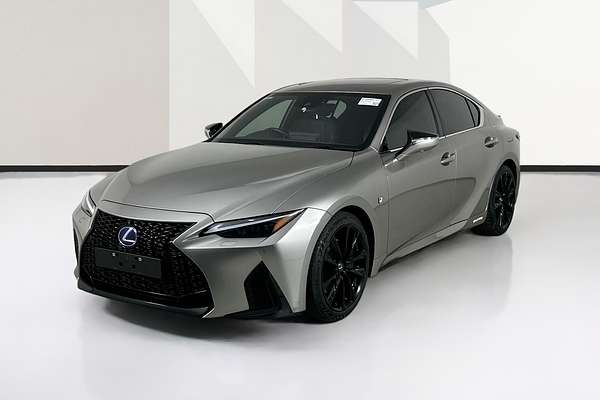 2021 Lexus IS300h F SPORT HYBRID AVE30R FACELIFT BMC