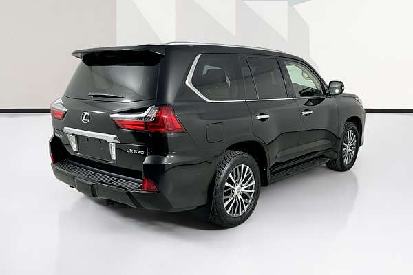 2017 Lexus LX570  URJ201R FACELIFT