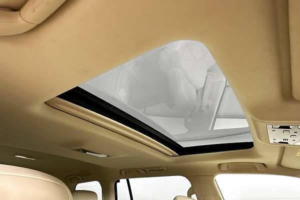 2017 Lexus LX570  URJ201R FACELIFT