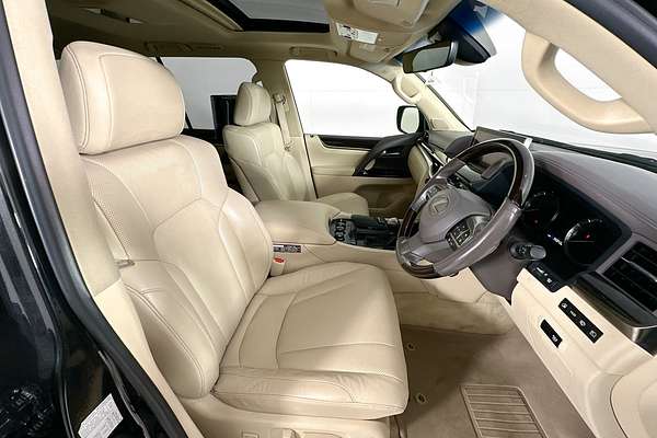 2017 Lexus LX570  URJ201R FACELIFT