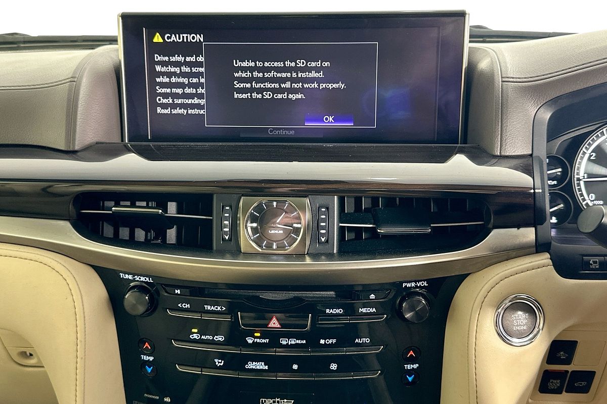 2017 Lexus LX570  URJ201R FACELIFT