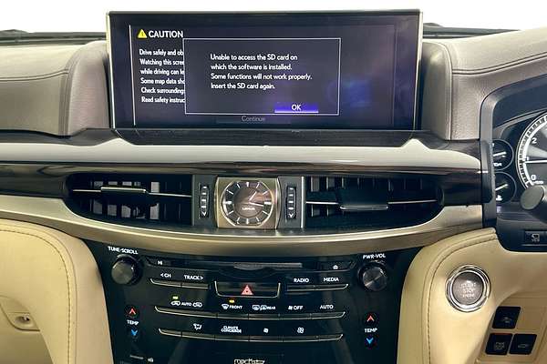 2017 Lexus LX570  URJ201R FACELIFT