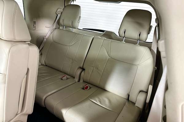 2017 Lexus LX570  URJ201R FACELIFT