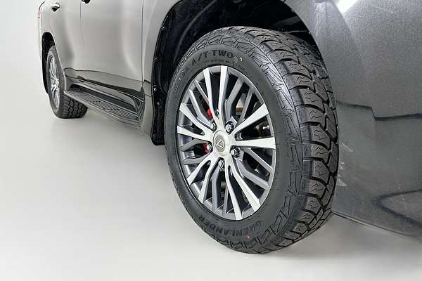 2017 Lexus LX570  URJ201R FACELIFT