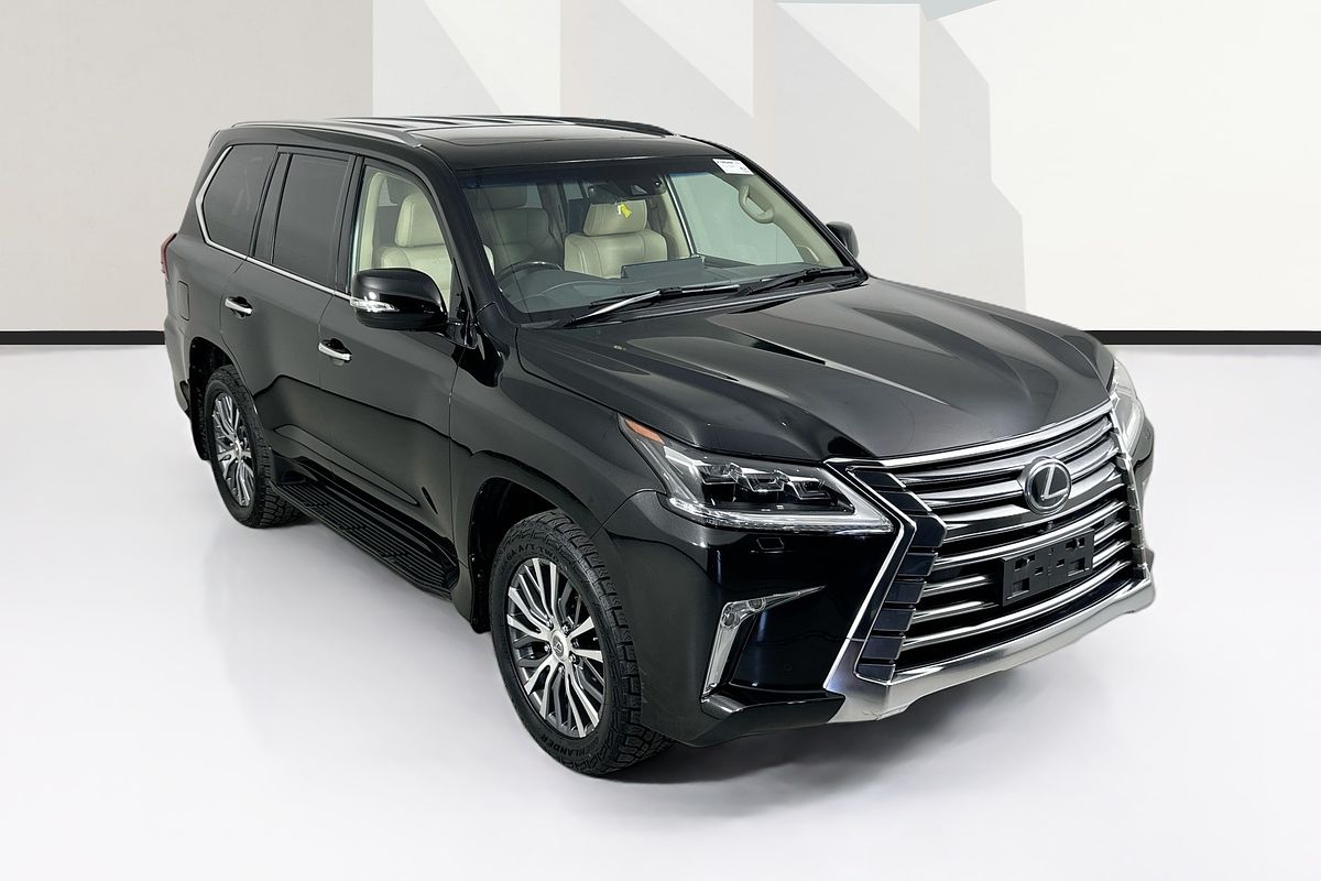 2017 Lexus LX570  URJ201R FACELIFT