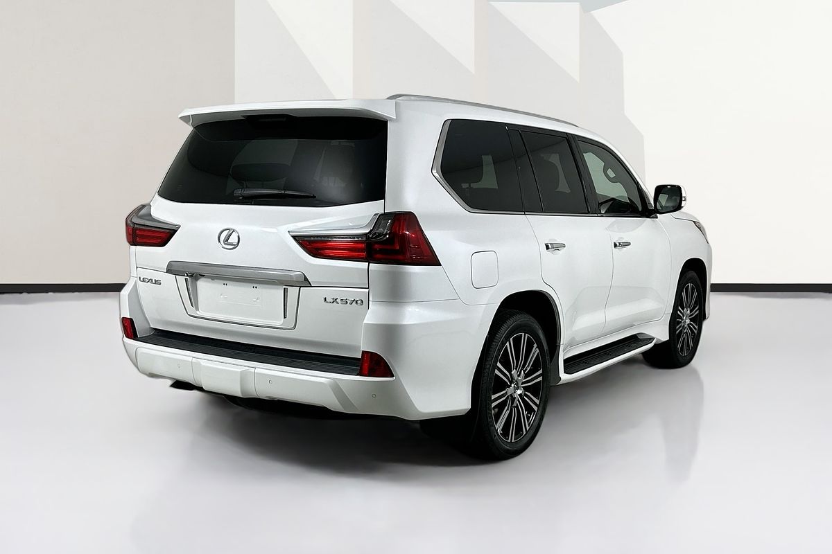 2018 Lexus LX570  URJ201R FACELIFT