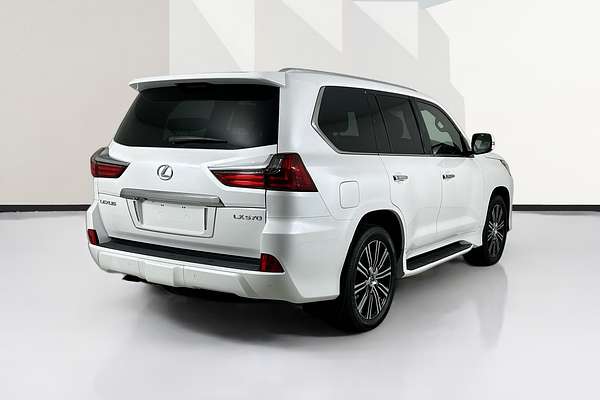2018 Lexus LX570  URJ201R FACELIFT