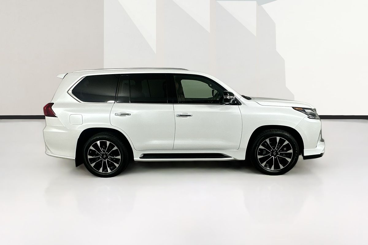 2020 Lexus LX570 S URJ201R