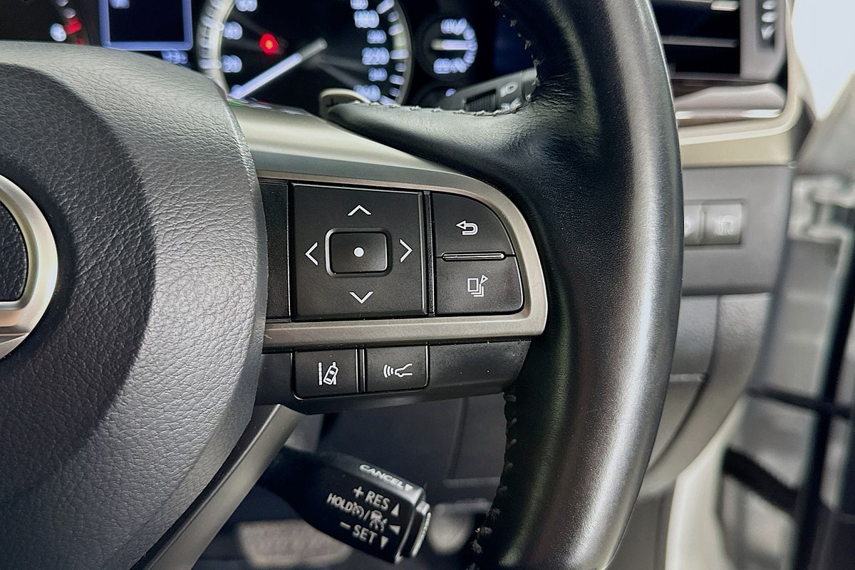 2018 Lexus LX570  URJ201R FACELIFT