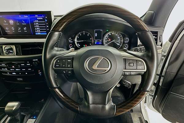 2018 Lexus LX570  URJ201R FACELIFT