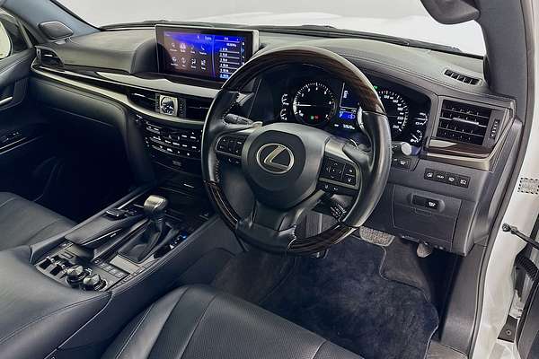 2018 Lexus LX570  URJ201R FACELIFT