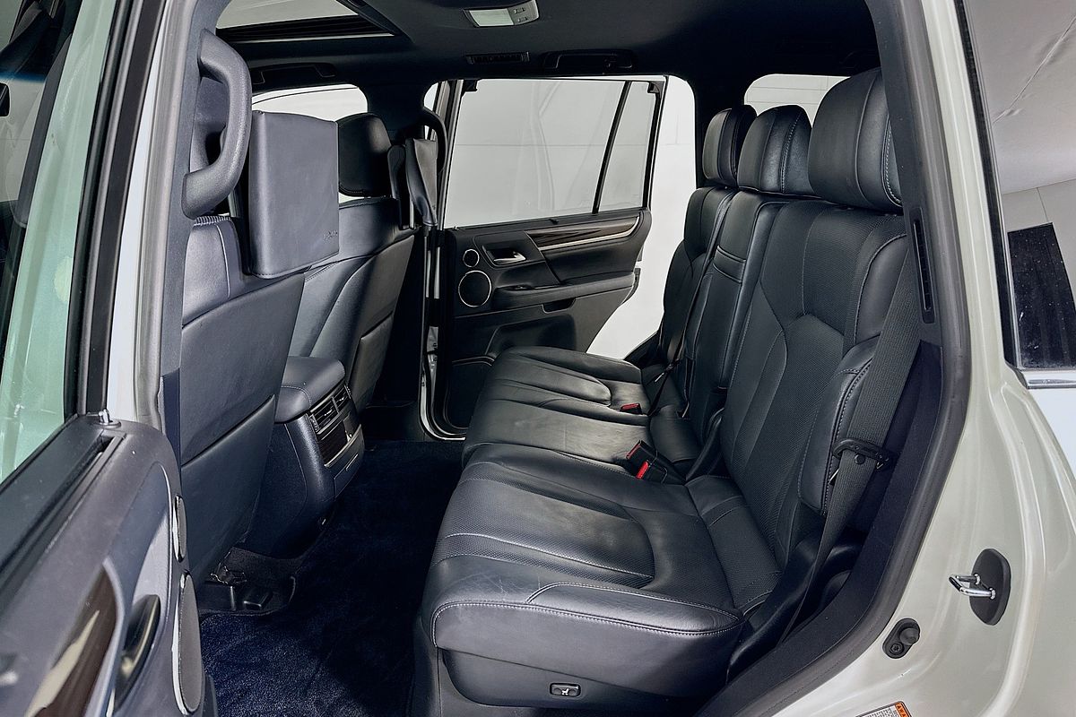 2018 Lexus LX570  URJ201R FACELIFT