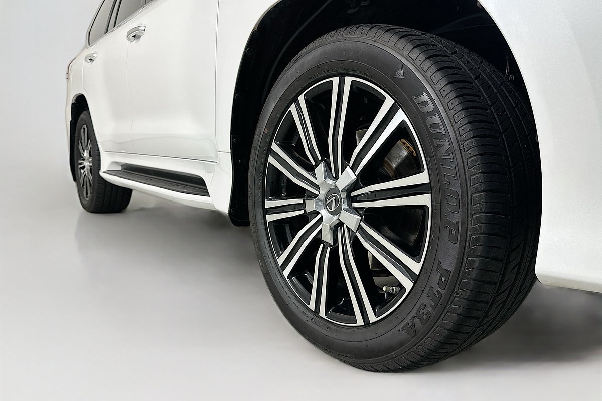 2018 Lexus LX570  URJ201R FACELIFT