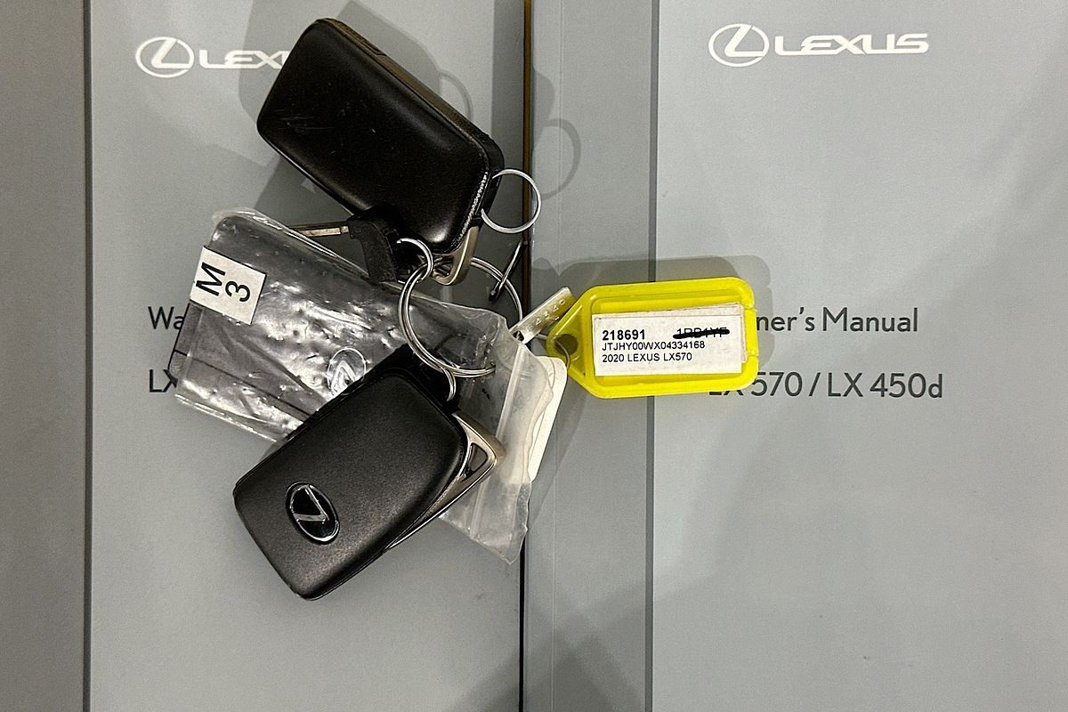 2020 Lexus LX570 S URJ201R