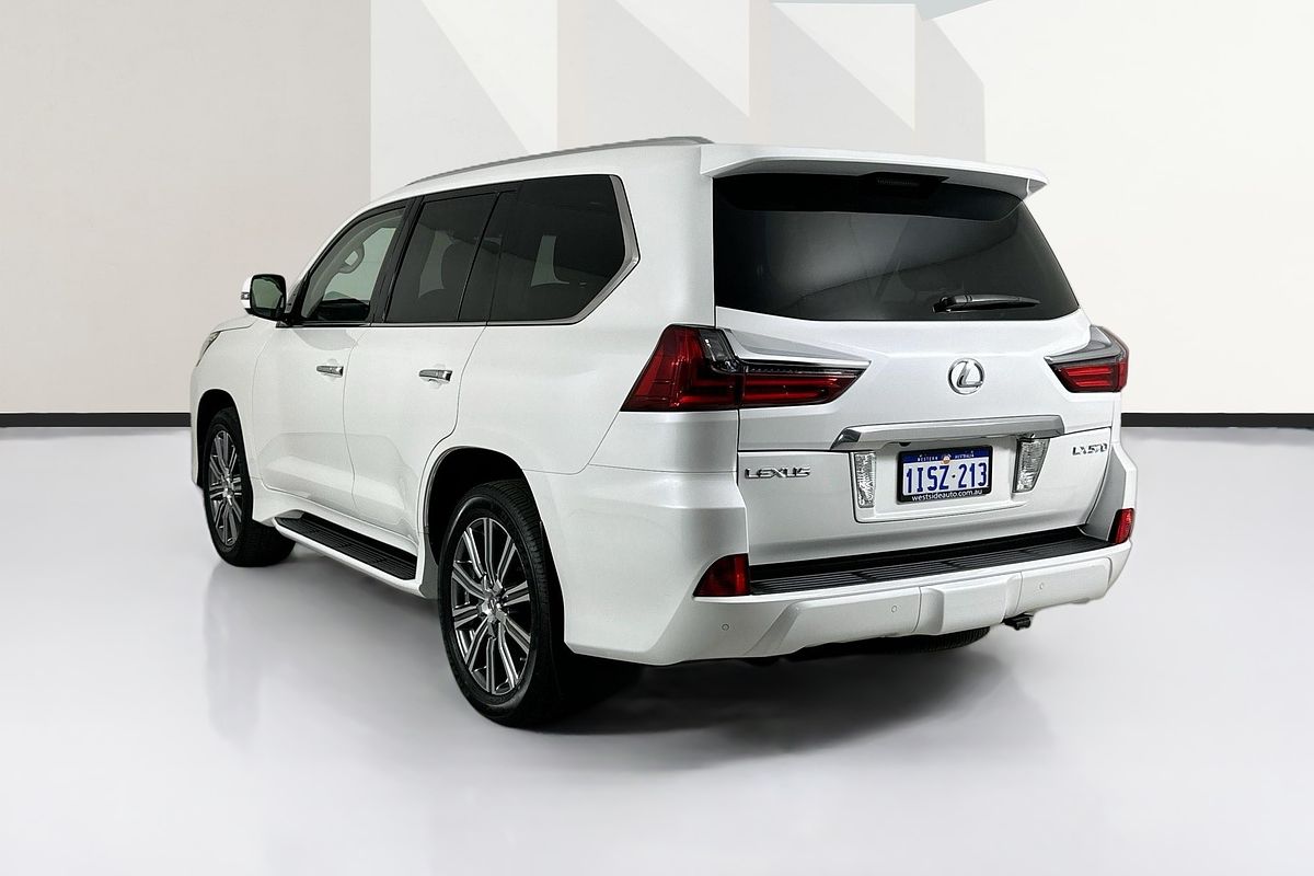 2017 Lexus LX570  URJ201R FACELIFT