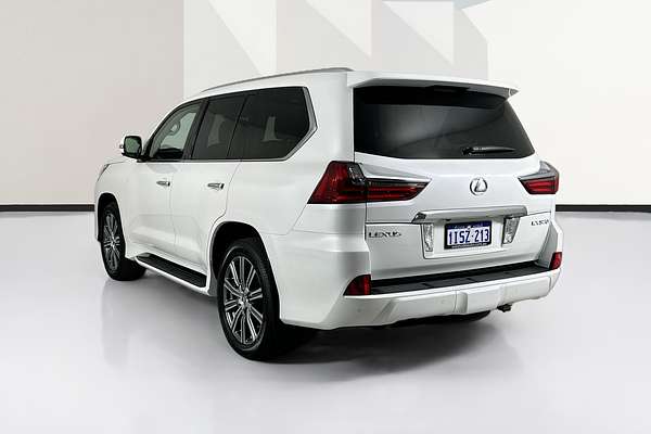 2017 Lexus LX570  URJ201R FACELIFT
