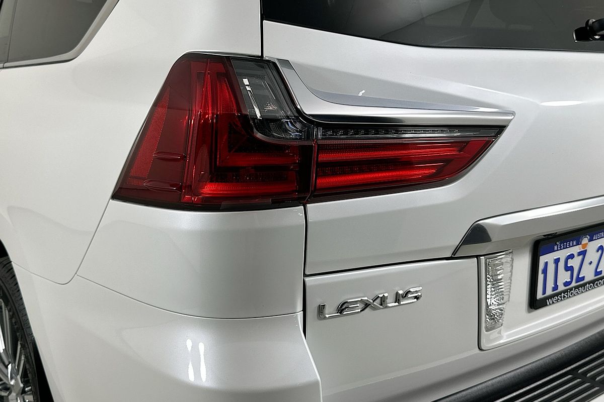 2017 Lexus LX570  URJ201R FACELIFT