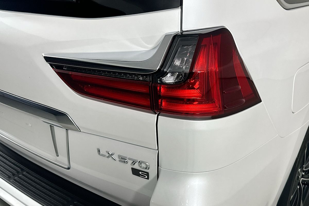 2020 Lexus LX570 S URJ201R