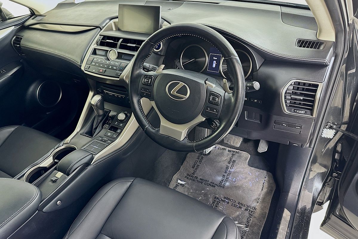 2016 Lexus NX300h LUXURY HYBRID (FWD) AYZ10R