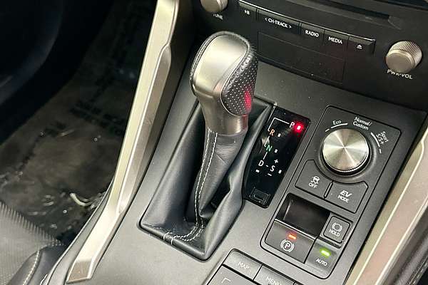 2018 Lexus NX F-SPORT HYBRID (FWD) AYZ10R MY17 FACELIFT