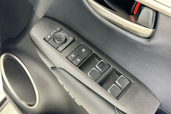 2020 Lexus NX F-SPORT (FWD) AGZ10R