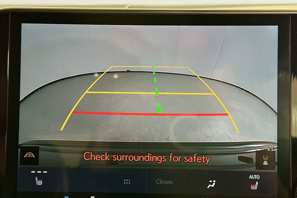 2022 Lexus NX250 2WD + ENHANCEMENT PACK AAZA20R