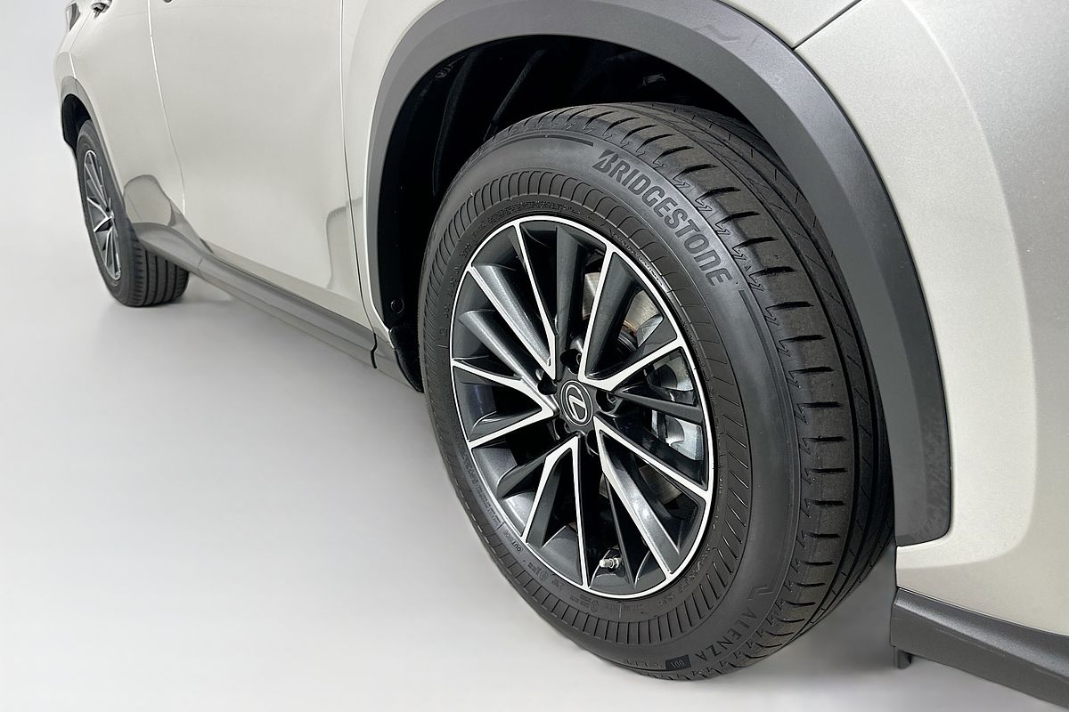 2022 Lexus NX250 2WD + ENHANCEMENT PACK AAZA20R