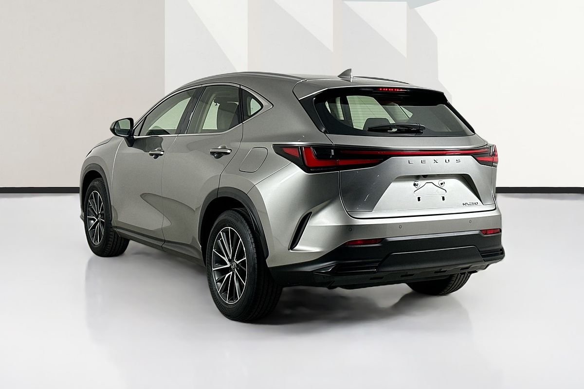 2022 Lexus NX250 2WD + ENHANCEMENT PACK AAZA20R