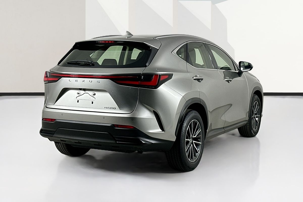 2022 Lexus NX250 2WD + ENHANCEMENT PACK AAZA20R