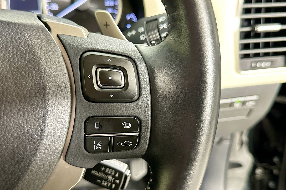 2019 Lexus NX300 LUXURY (FWD) AGZ10R