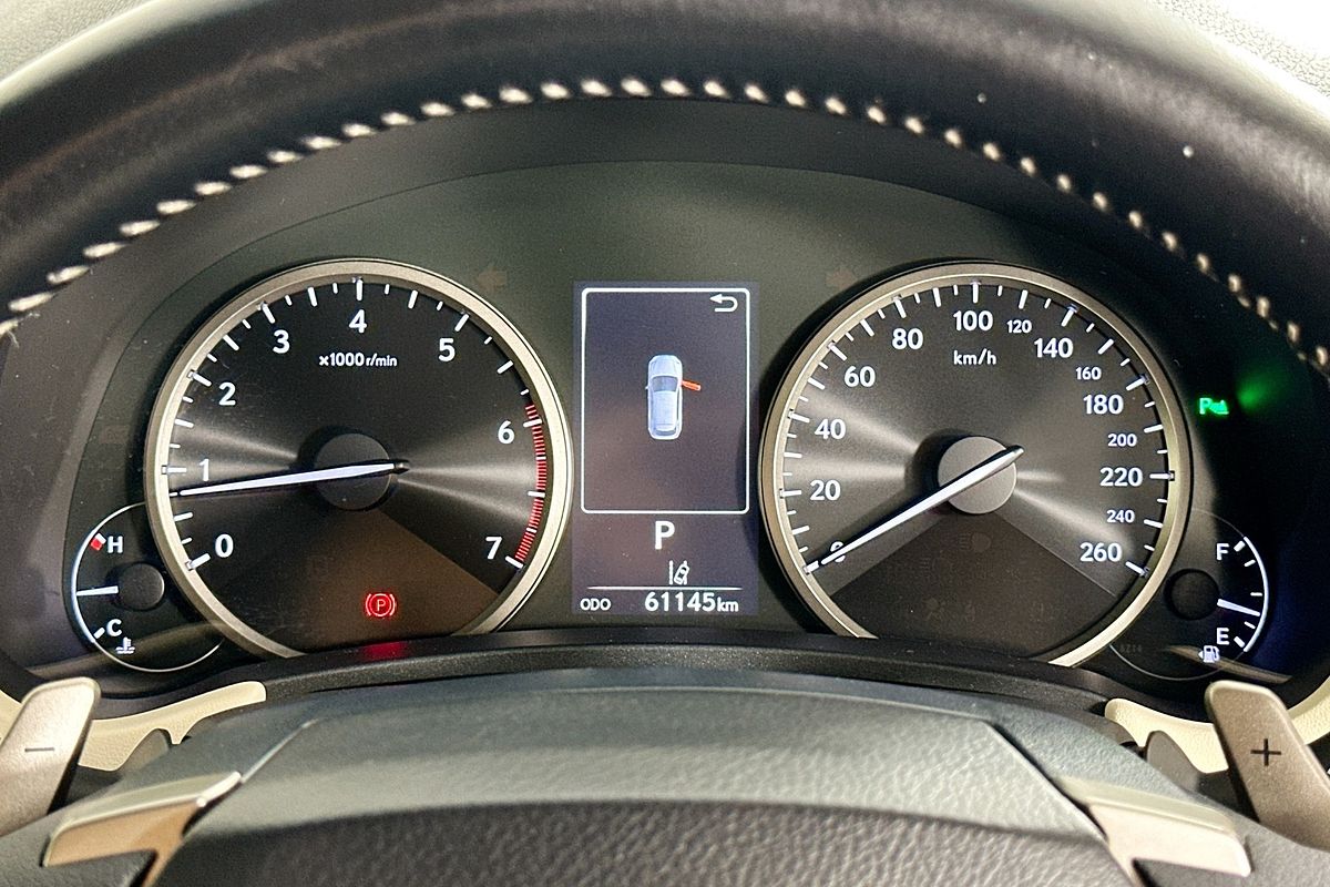 2019 Lexus NX300 LUXURY (FWD) AGZ10R