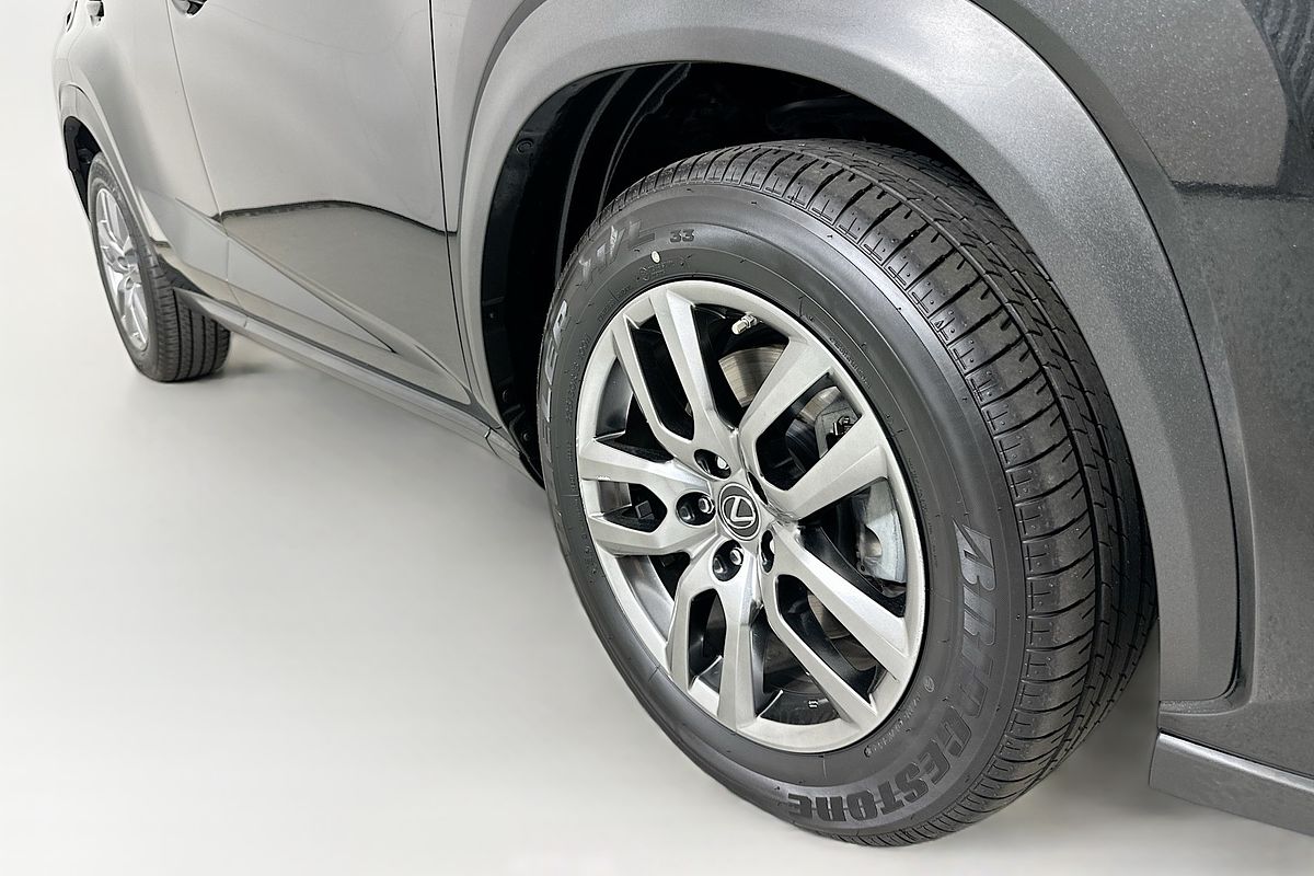 2019 Lexus NX300 LUXURY (FWD) AGZ10R