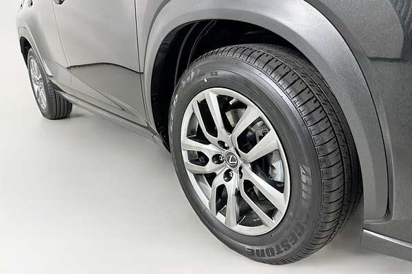 2019 Lexus NX300 LUXURY (FWD) AGZ10R