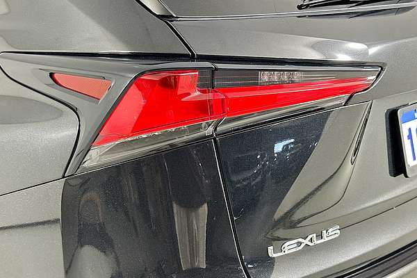 2019 Lexus NX300 LUXURY (FWD) AGZ10R