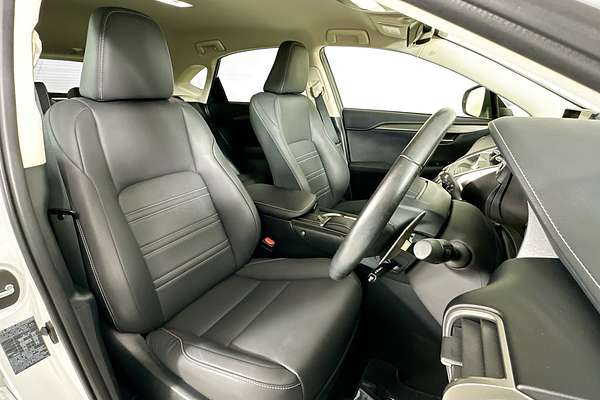 2020 Lexus NX300h LUXURY HYBRID (FWD) AYZ10R