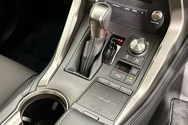 2020 Lexus NX300h LUXURY HYBRID (FWD) AYZ10R