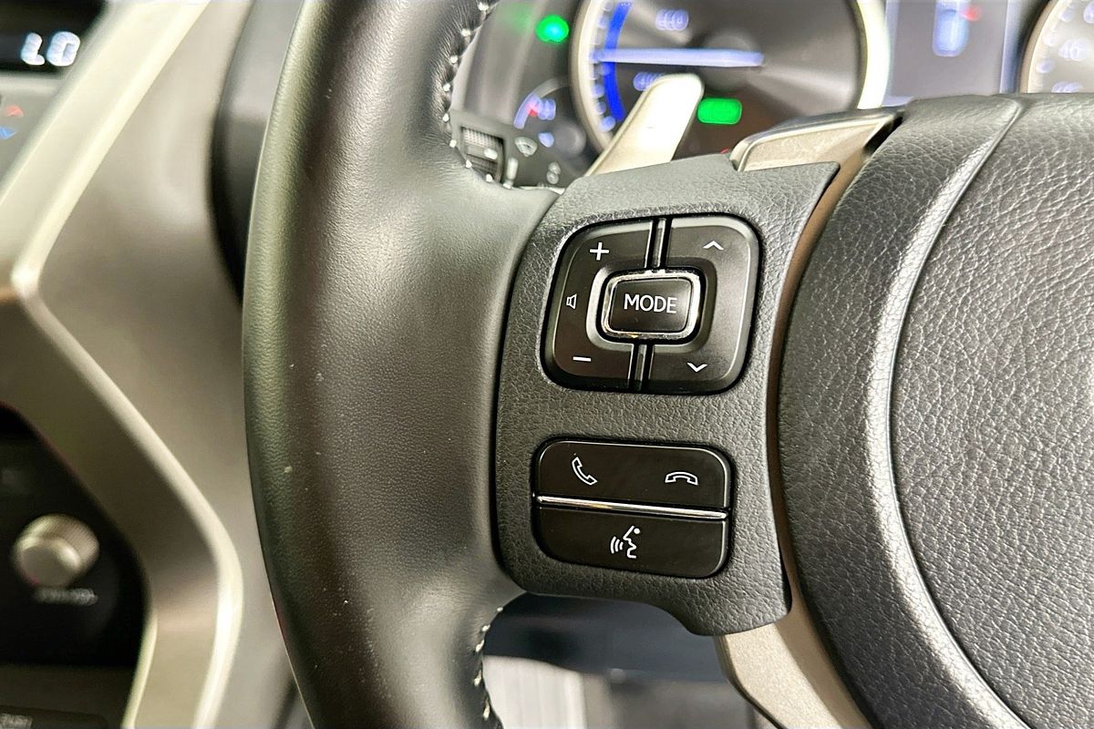 2020 Lexus NX300h LUXURY HYBRID (FWD) AYZ10R