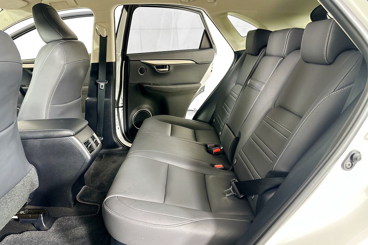 2020 Lexus NX300h LUXURY HYBRID (FWD) AYZ10R