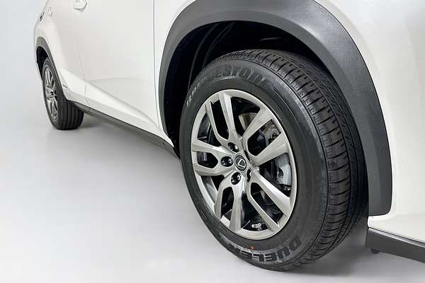 2020 Lexus NX300h LUXURY HYBRID (FWD) AYZ10R