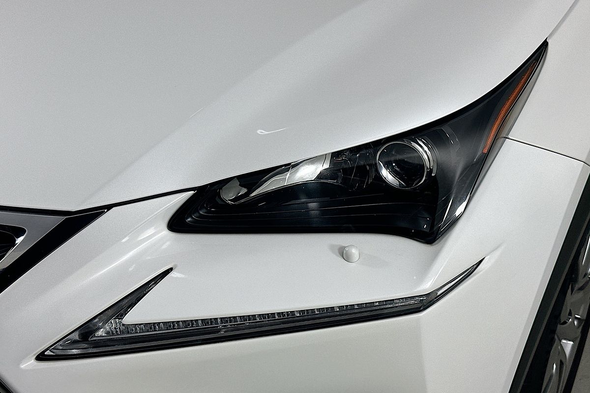 2014 Lexus NX300h LUXURY HYBRID (FWD) AYZ10R