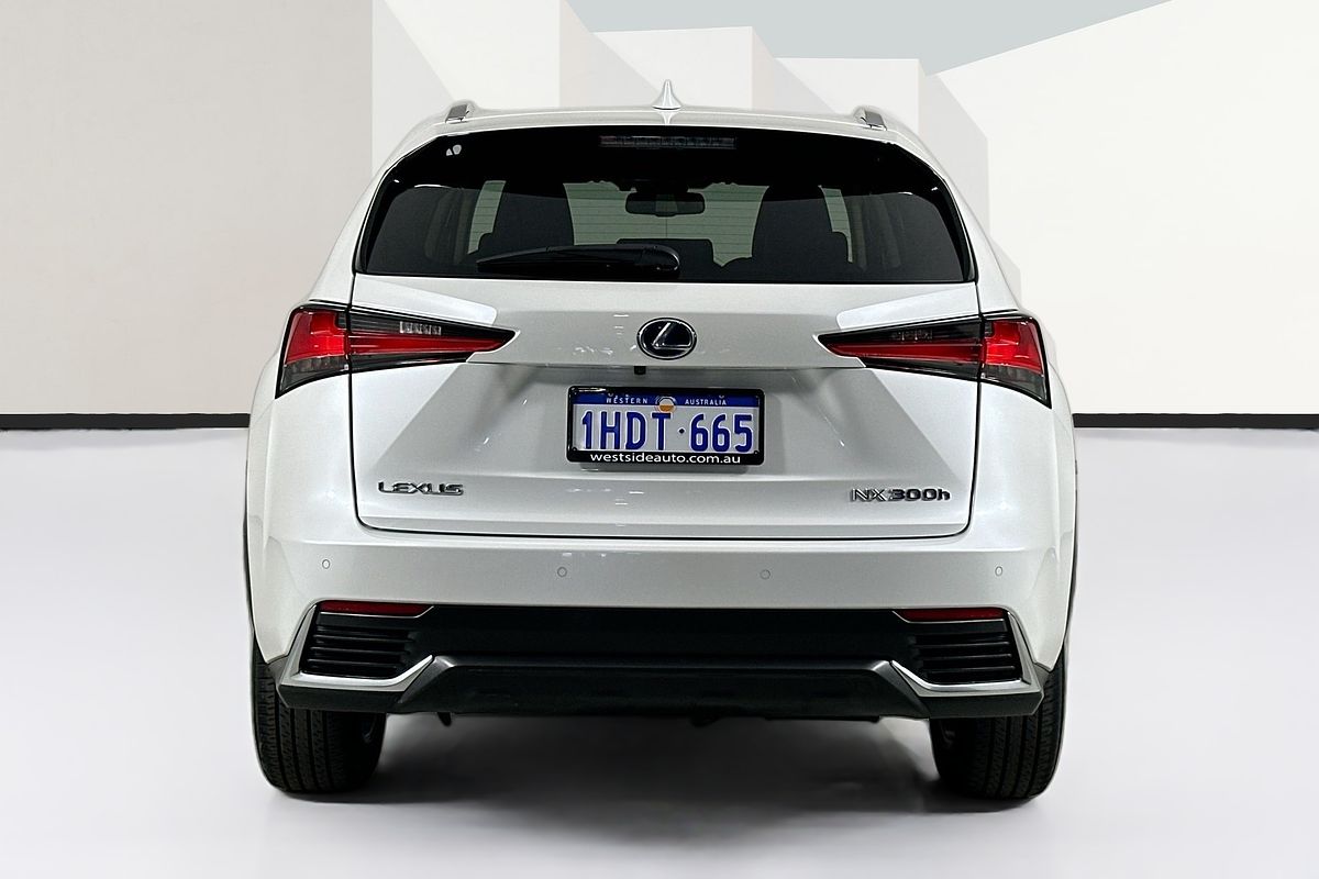 2020 Lexus NX300h LUXURY HYBRID (FWD) AYZ10R