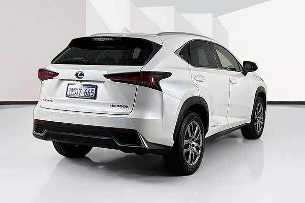 2020 Lexus NX300h LUXURY HYBRID (FWD) AYZ10R
