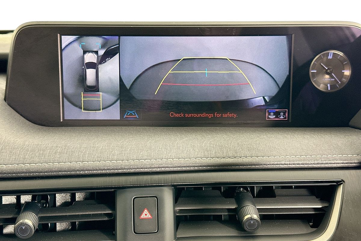 2019 Lexus UX250h SPORTS LUX +EP1 HYBRID (AWD) MZAH15R