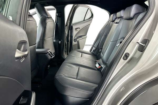 2019 Lexus UX250h SPORTS LUX +EP1 HYBRID (AWD) MZAH15R